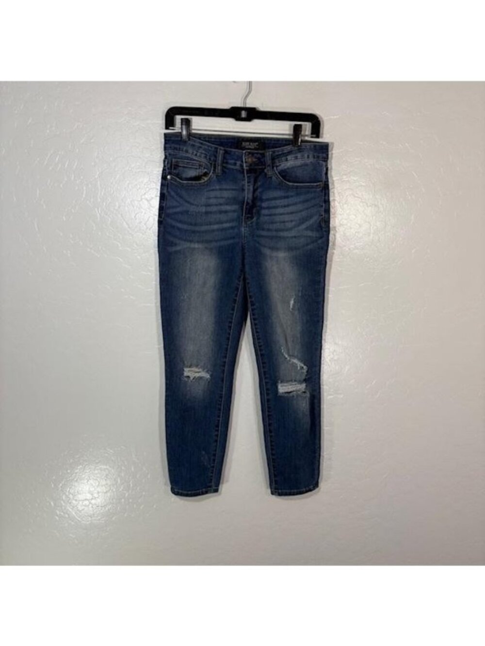 Judy Blue Jeans Womens 29 Blue Medium Wash Relaxed Crop Distressed Denim Pants